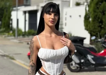 Bia Miranda suspeita de nova gravidez menos de 40 dias após nascimento da filha