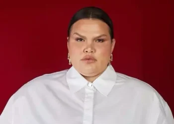 Thais carla faz primeira aparição após bariátrica e surpreende web